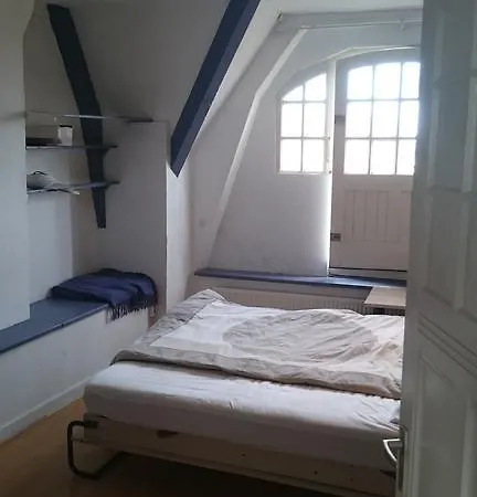 Vondelpark Apartament *